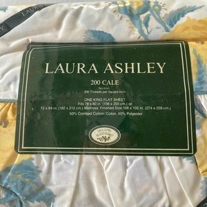 Laura Ashley King Flat Sheet Retired Alba Roses Pattern, 1980’s NOS